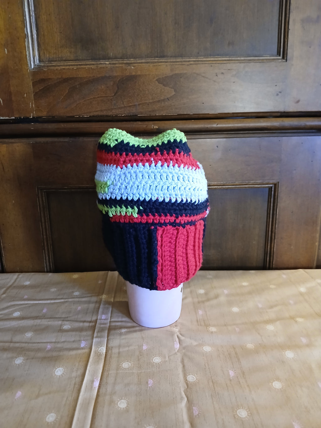 Hand-crochet Unisex, colorful, bold and a little bit wild - infant / baby hat