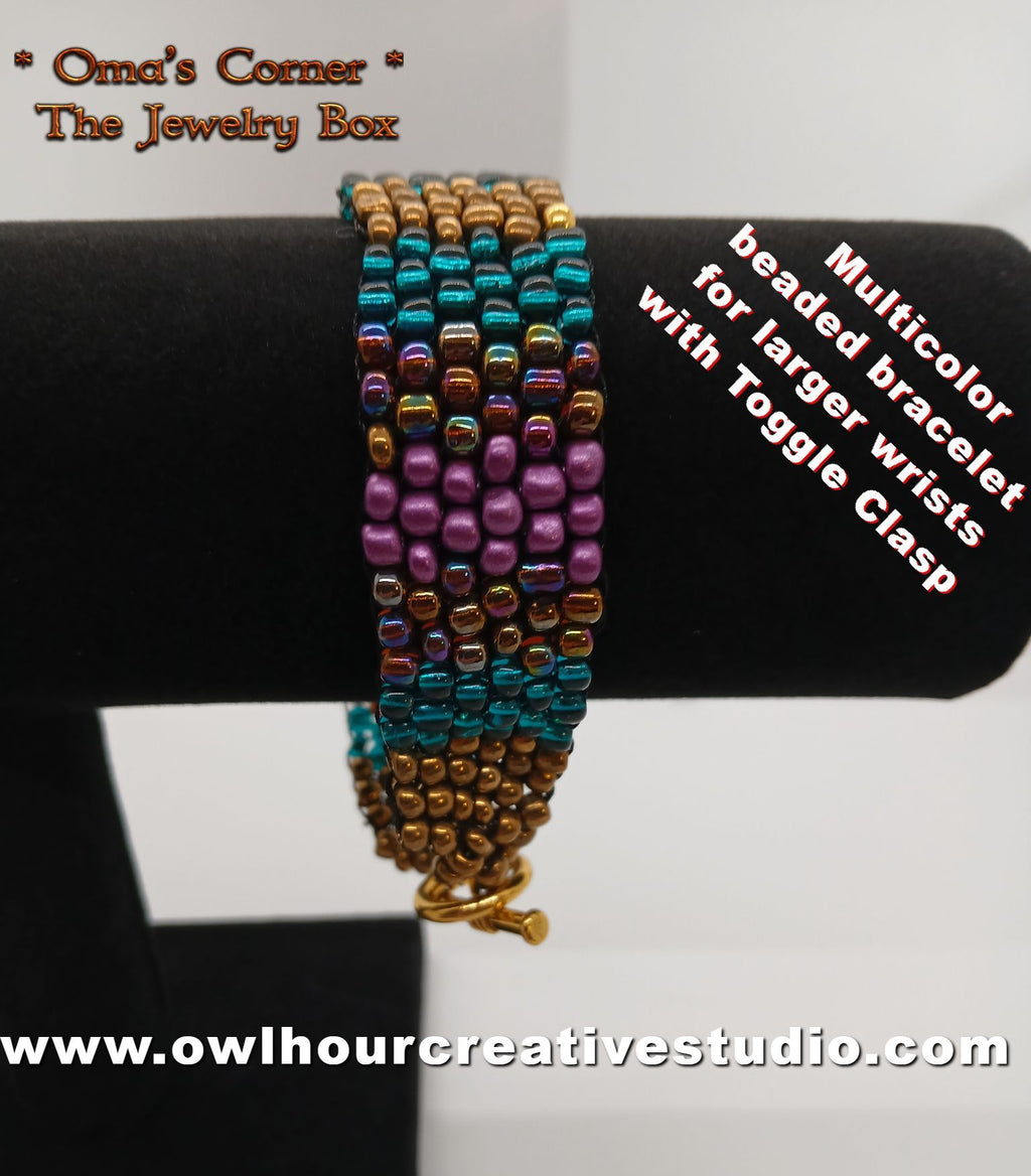 Multicolor beaded bracelet for larger wrists with toggle clasp